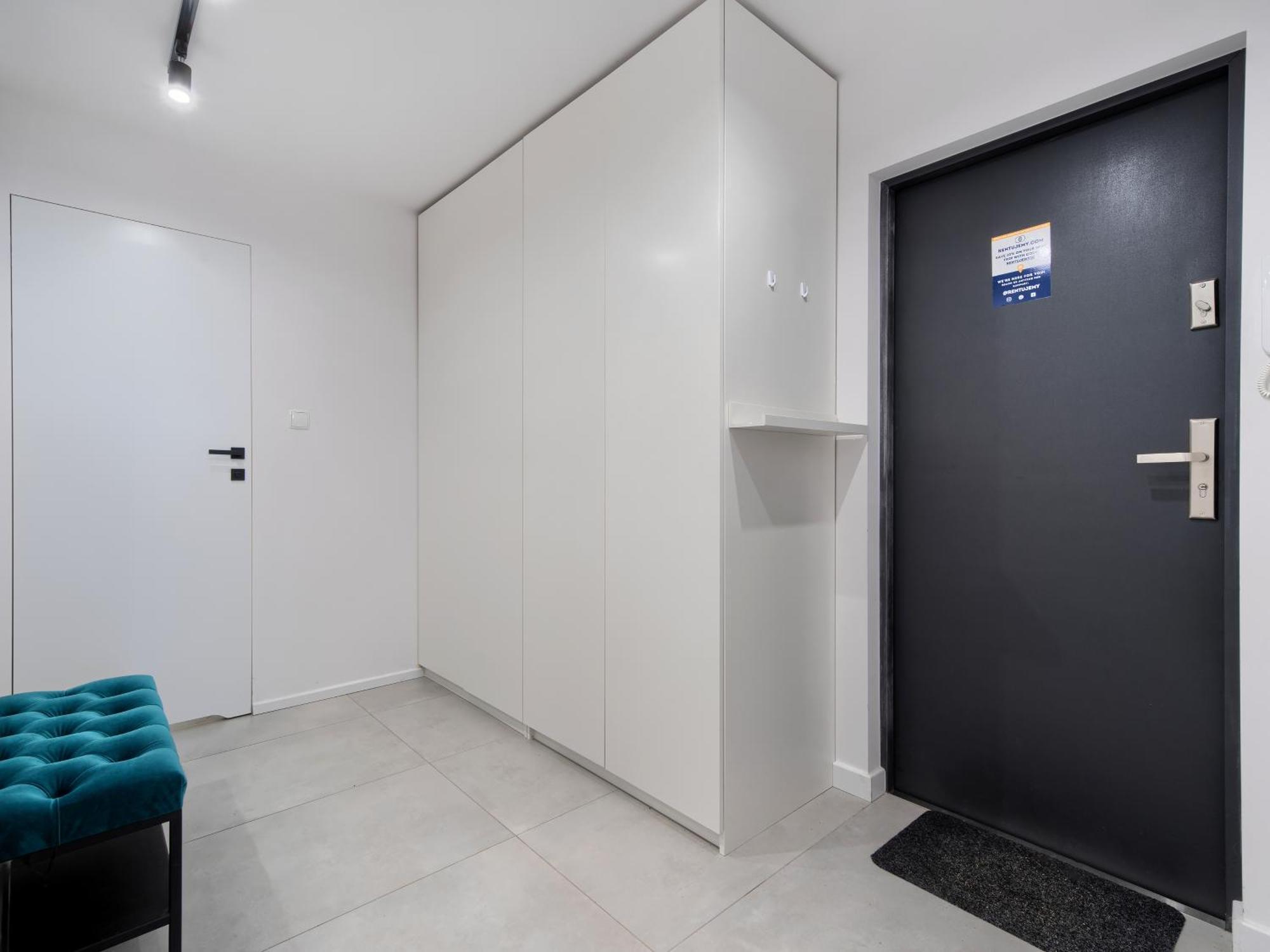 Seaside Retreat Gdansk - 64M2, Parking, Workspace- By Rentujemy Екстериор снимка